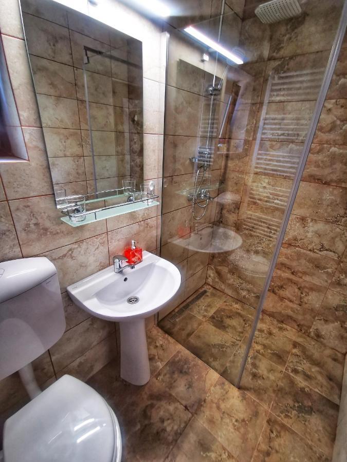 מלון קלוז'-נאפוקה 1 For Rent מראה חיצוני תמונה